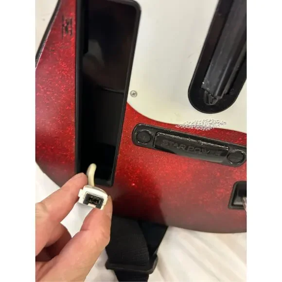 Guitar Hero Wii with strap red black 31